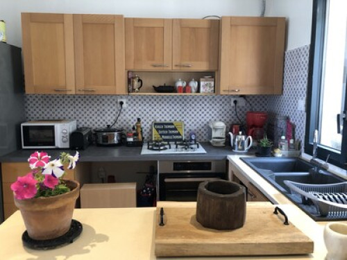 Maison de pêcheurs face aux lagunes