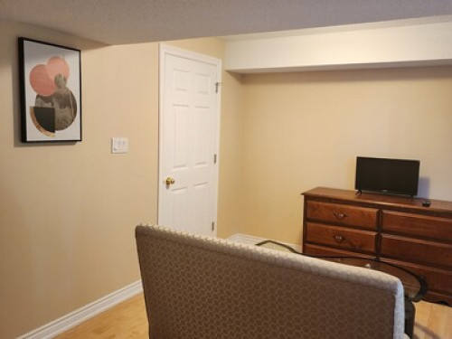 Basement Apartment ,2 day notices  - Gallery - 8