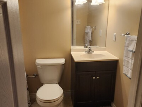 Basement Apartment ,2 day notices  - Gallery - 9