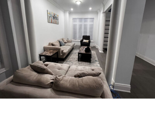 Luxury bedroom unit in Ancaster  - Gallery -  3