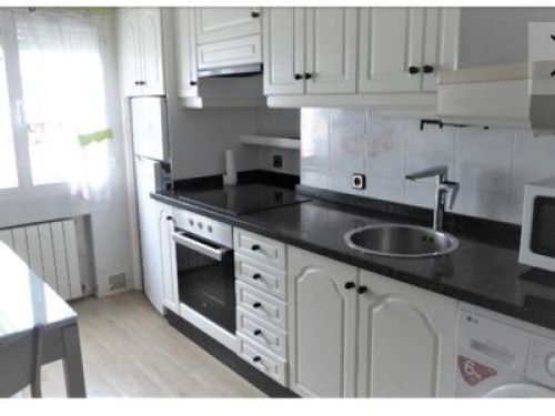 Spacious Apt2 room. independent