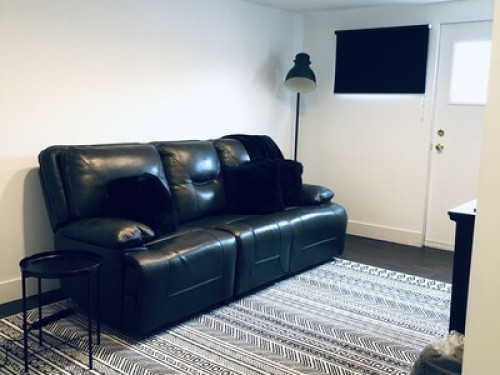 Private room available with family 