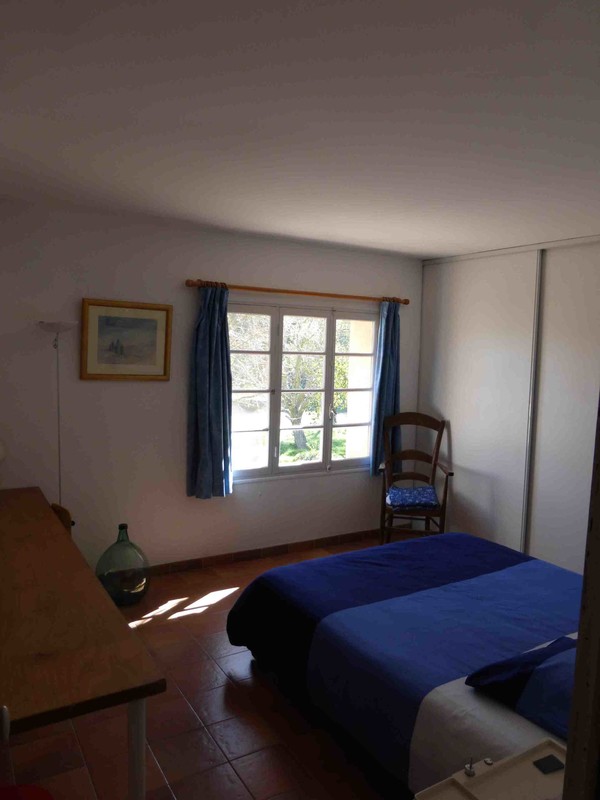 Blue Room(Single Bed) - large family house in the country - Gallery - 1