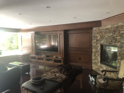Student  luxury resort living