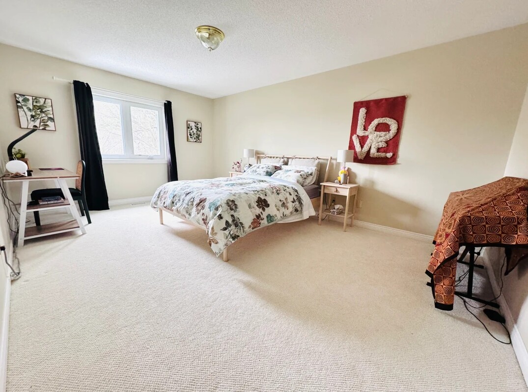  US Room(Full Room)  -  多大密西分校UTM高端小区房间出租/Homestay  - Gallery -  1