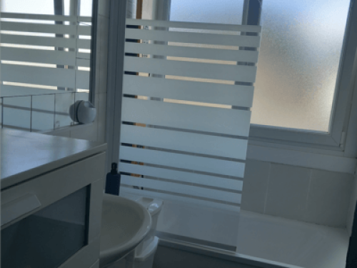 Down to earth host Nimes