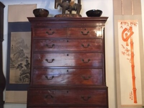 Beautiful house in vibrant town 