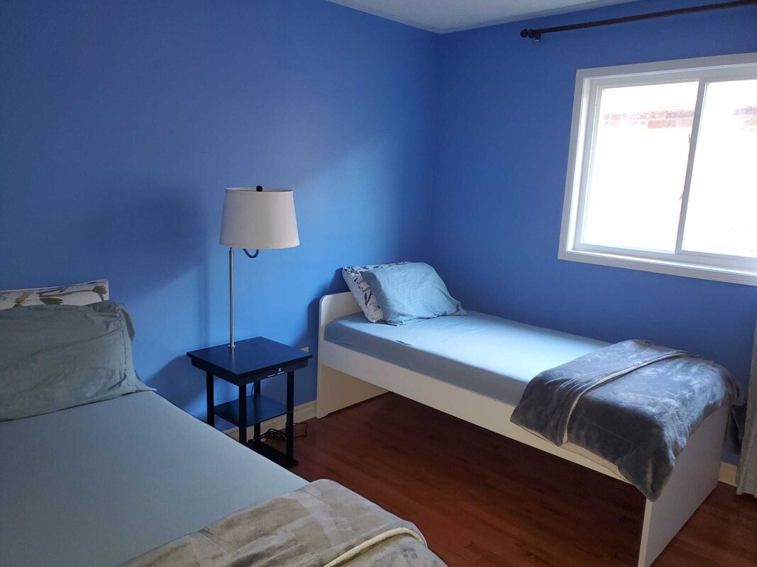 Spacious And Comfortable Private Room(Single Bed) - 1