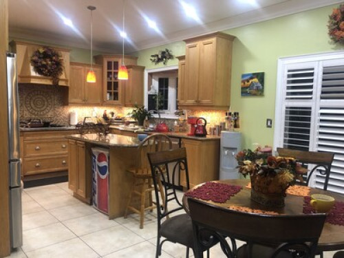 Rooms in Castlemore and Goreway dri