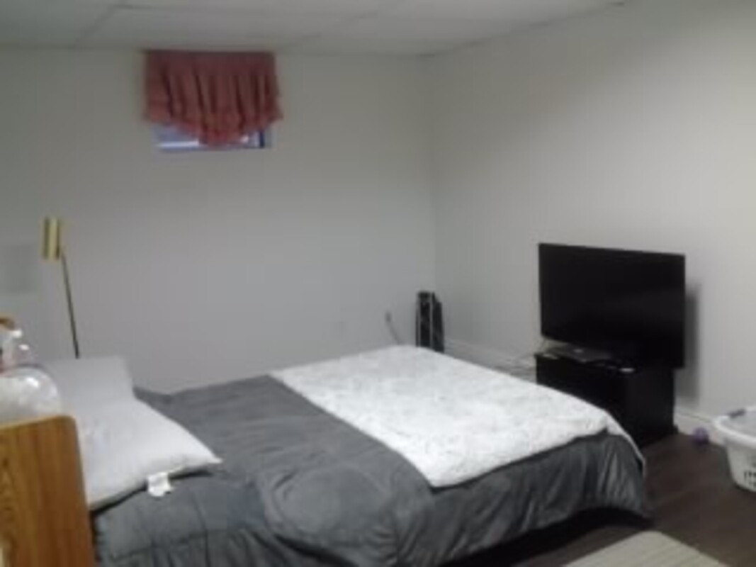 Master Bedroom(Single Bed) - 1