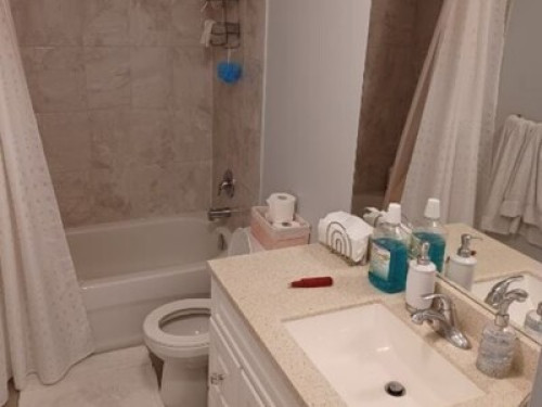 Clean quite room in house for rent