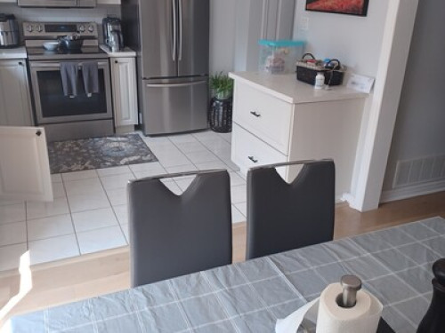 Clean quite room in house for rent - Gallery - 9
