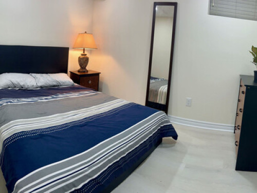 Oshawa  rooms in lower level apt - Gallery - 7