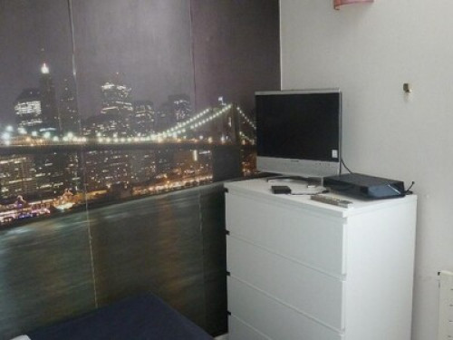 bedroom in a family house Bordeaux
