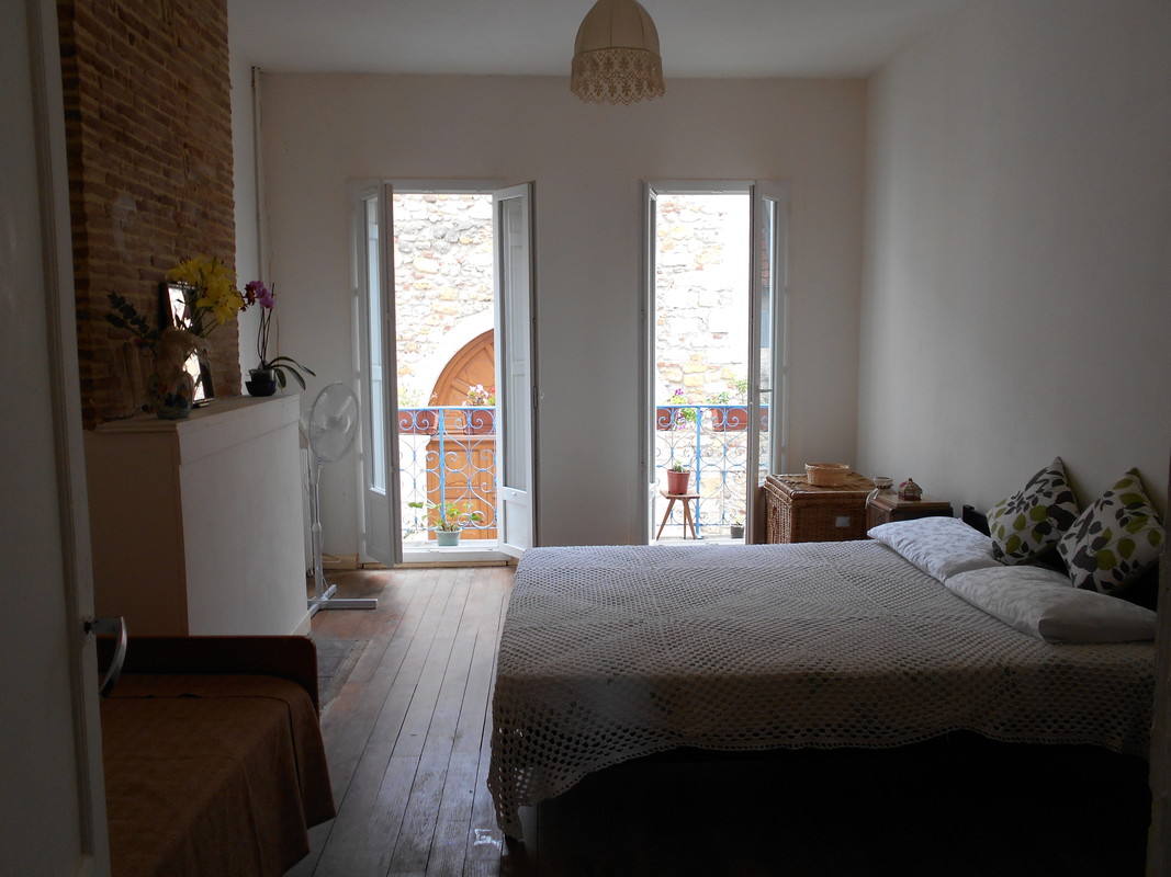 Spacious Room(Single Bed) - Peaceful atmospher with lots to do - Gallery - 1