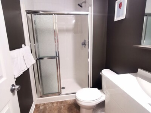 Brand new room with private washroo - Gallery - 6
