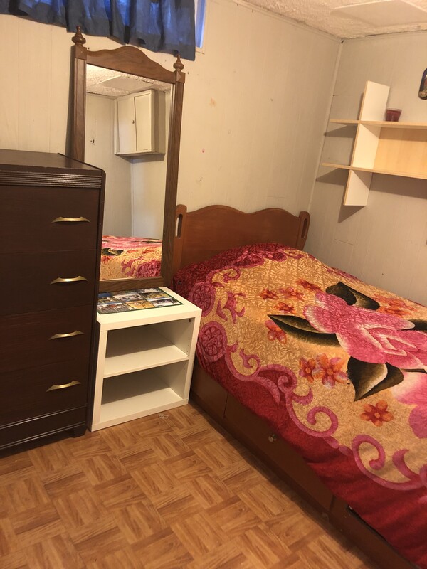 Basement ***ONLY FEMALES GUESTS***(Full Room) - 1