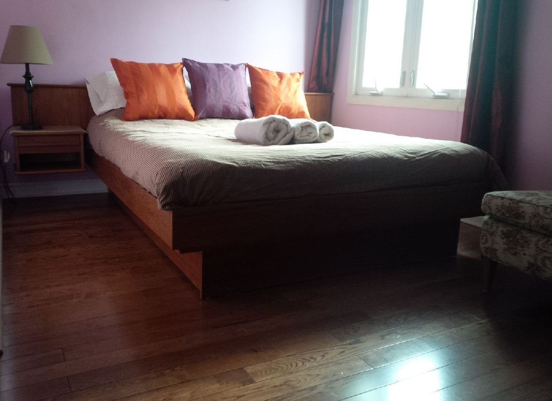 Retro Teak Guest Room(Full Room) - 1