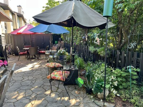 comfortable-rooms-with-use-of-home-ottawa-123811609420240815120032AM