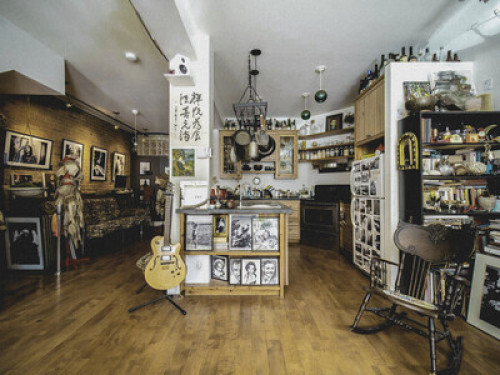 ⁛ Chambre dans un studio d'artistes