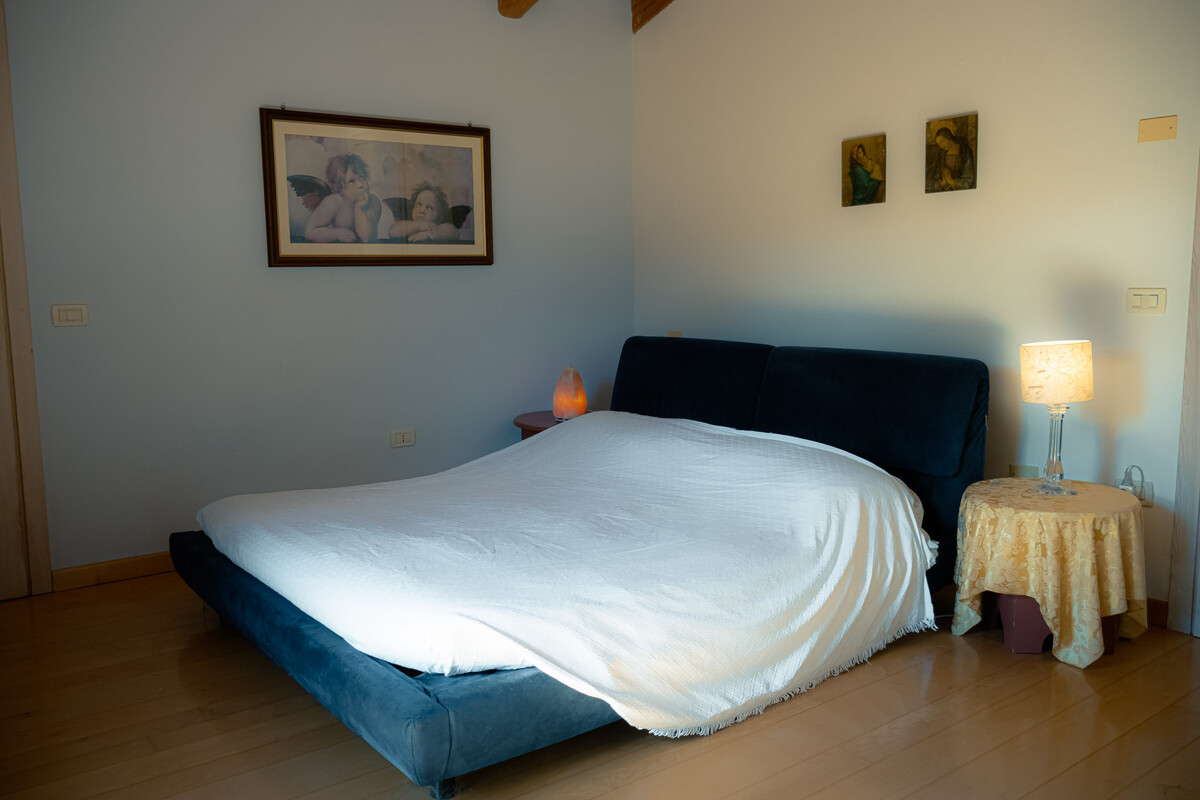 LARGE ROOM(Full Room) - 1
