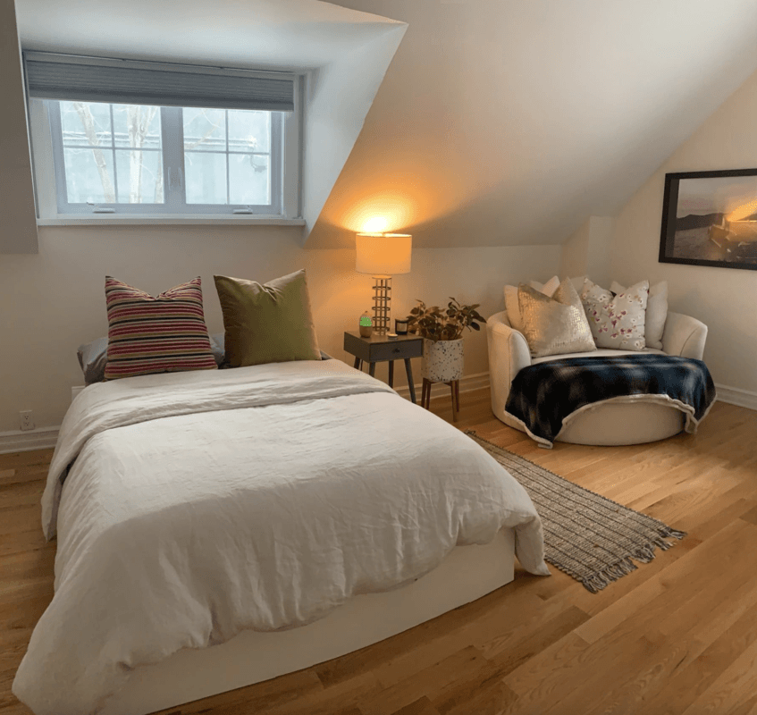 1 Large Bedroom(Full Room) - Comfortable Large bedroom with bathroom - Gallery - 1