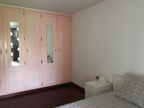 nice cosy  3 bedroom flat to share