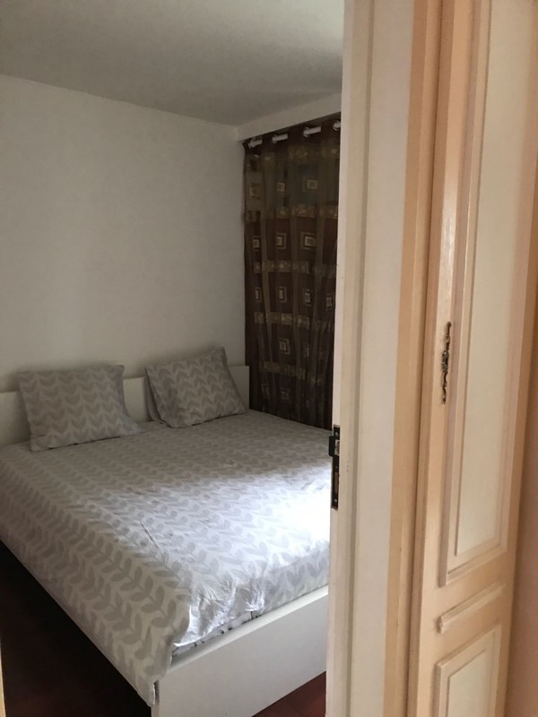  Double Room With Balcony(Full Room)  -  nice cosy  3 bedroom flat to share  - Gallery -  1
