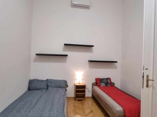 Private Room in the City Center
