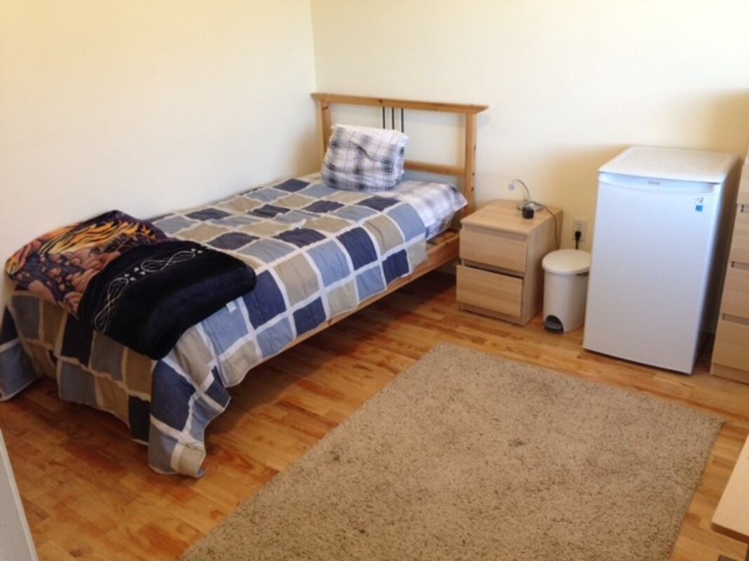 Upper Floor Room(Full Room) - Student accommodation look here!! - Gallery - 1