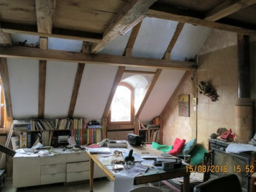 Independent comfortable room (h
