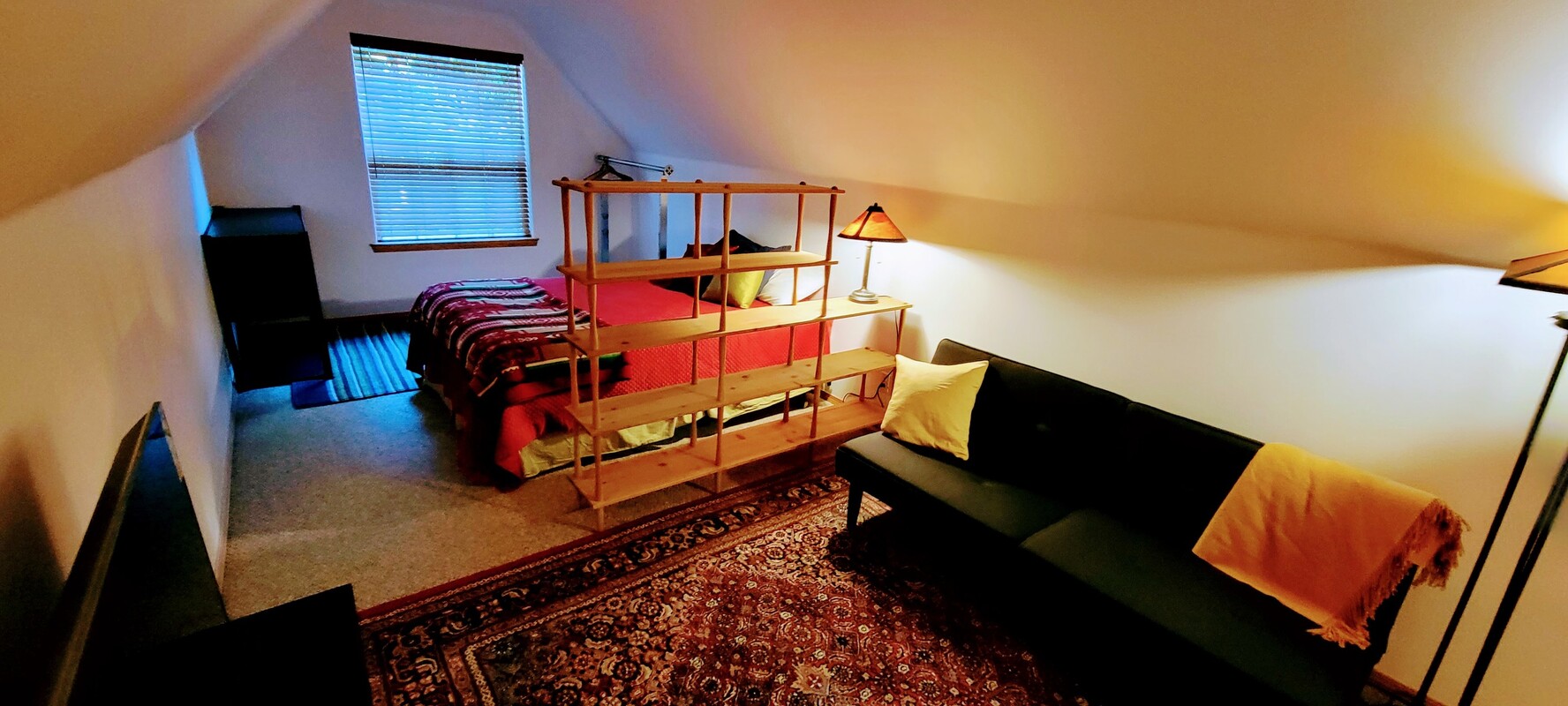 Loft(Full Room) - Woodland Retreat - Gallery - 1