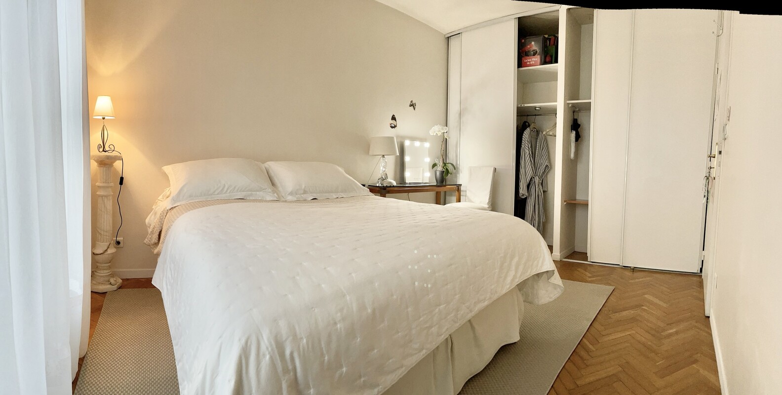  Large Room With Breakfast(Full Room)  -  Cozy private room in apartment  - Gallery -  1