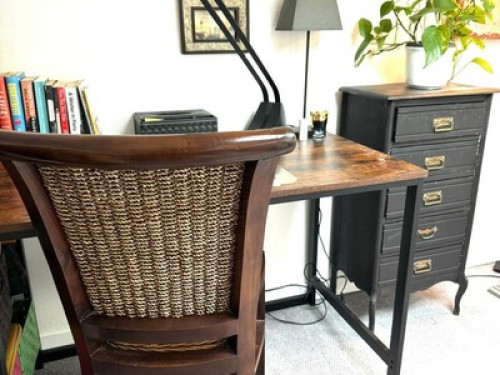 COSY QUARTERS IN HOUSE PARIS 15