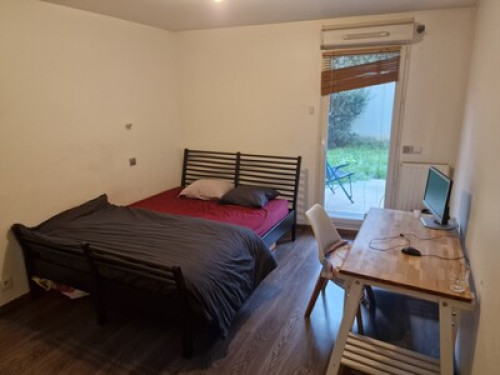 Beautiful bedroom & shower room 18m²