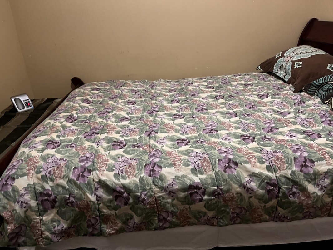  SPARE 1 BEDROOM  (Full Room)  -  1 bedrooms with double bed   - Gallery -  1