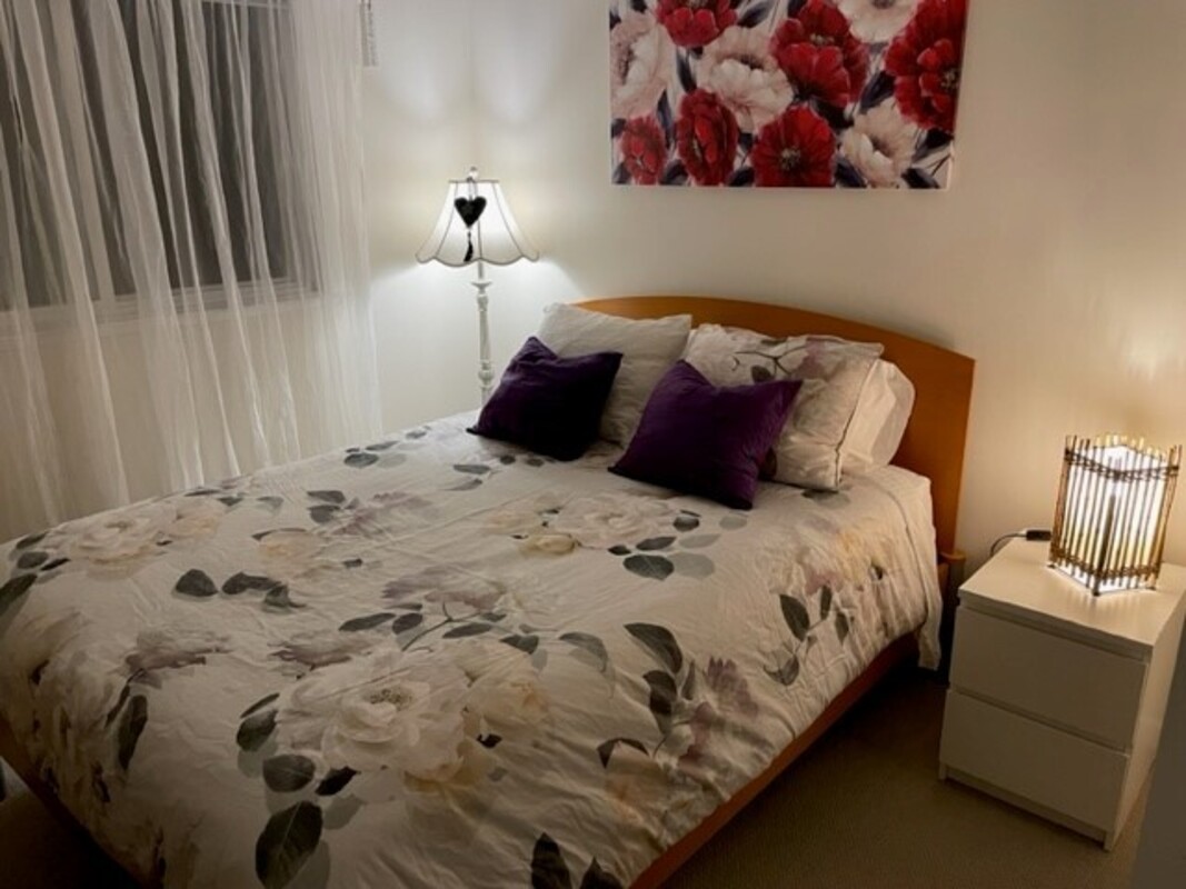  Spare Upstairs (Full Room)  -  Steveston Village   - Gallery -  1