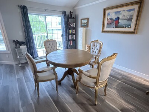 1 Bedroom + airport pick up