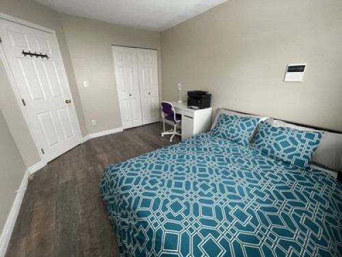 One bedroom suite in Richmond