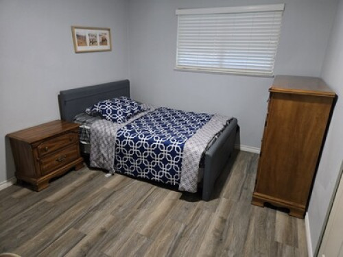close to all amenities   - Gallery - 6