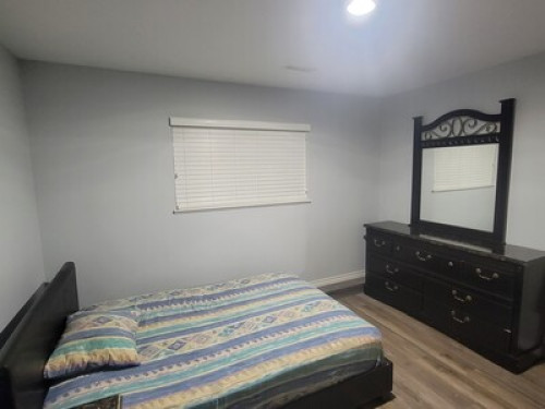 close to all amenities   - Gallery - 19
