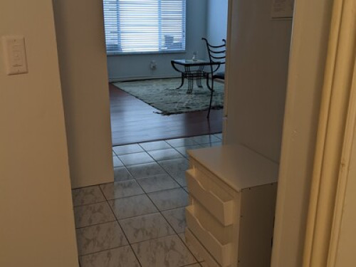 Spacious Bright and Cozy Suite - Gallery - 36