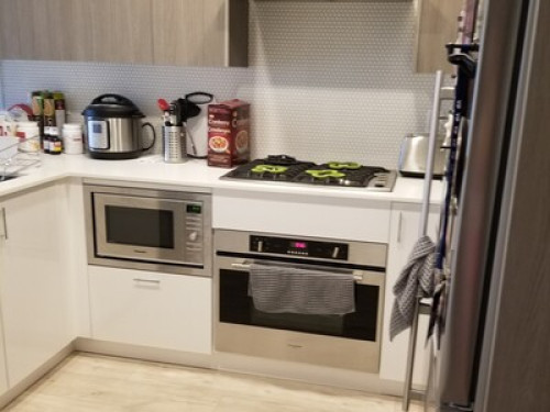 Beautiful Condo with 1 and Guest