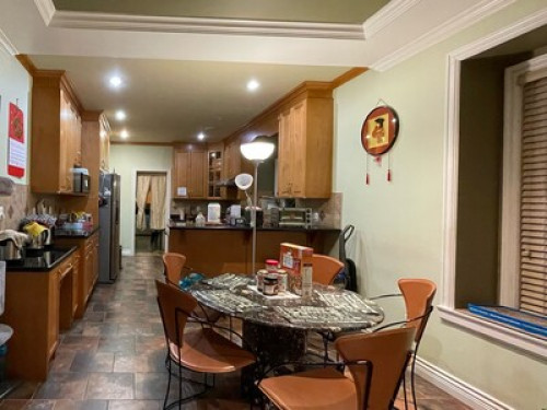 Friendly Safe Home Female House - Gallery - 36
