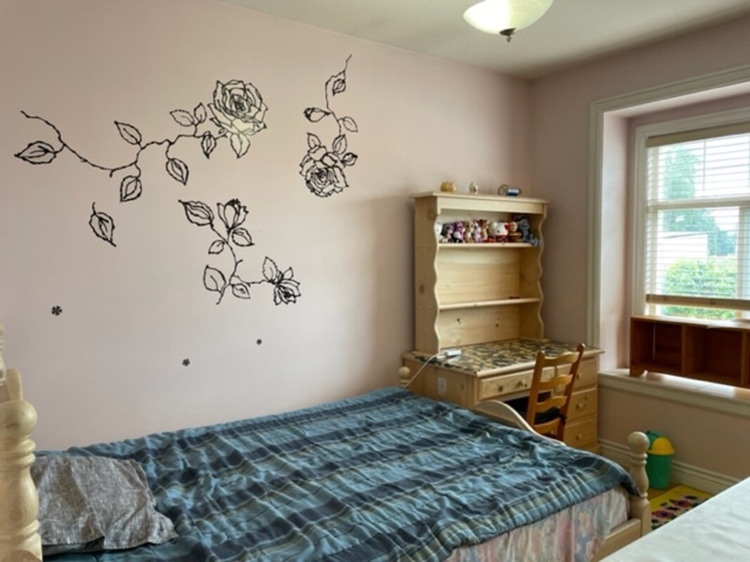 Rosy Pink Room With Private Bathroom(Full Room) - 1