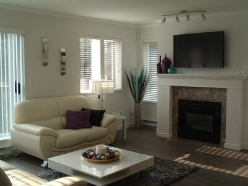 clean-student-homestay-females-only-coquitlam-115307200520240815010154AM