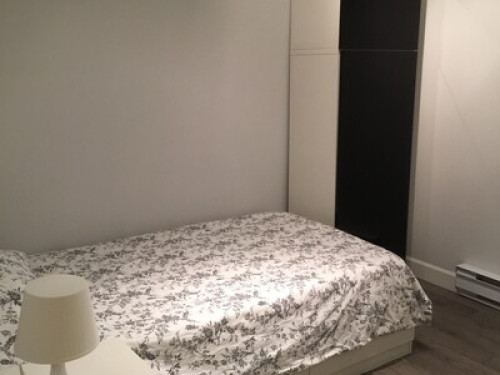 clean-student-homestay-females-only-coquitlam-147719617520240815010204AM