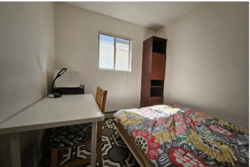 Cozy, peaceful room in city center - Gallery - 9