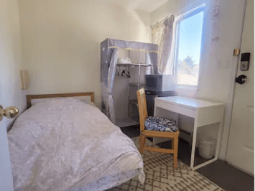 Cozy, peaceful room in city center - Gallery - 8