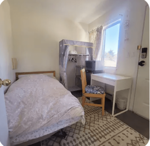 Cozy, peaceful room in city center - Gallery - 11